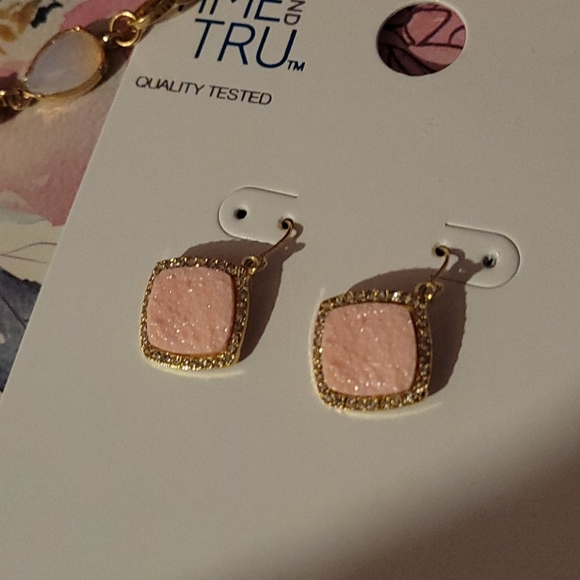 Time and Tru jewelry bundle - Picture 6 of 6